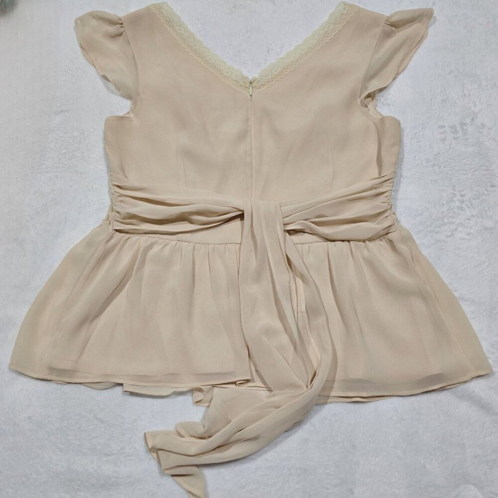 Liz Claiborne ✦ Cream Lace Chiffon Wrap Top ✦ Smocked Tie Back Vintage Style 6 - Picture 8 of 14